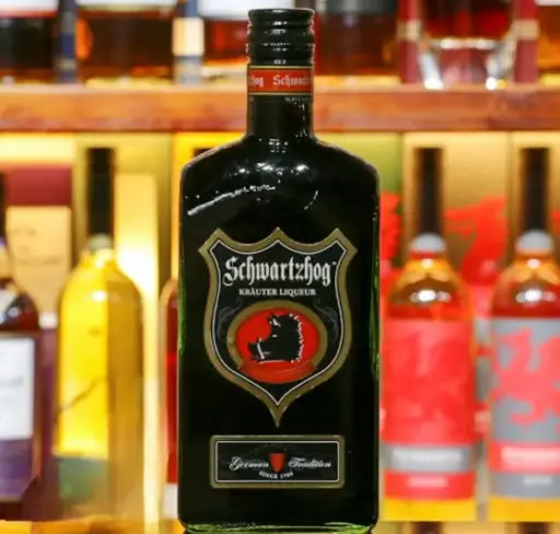 Schwartzhog Krauter Liqueur 750ml